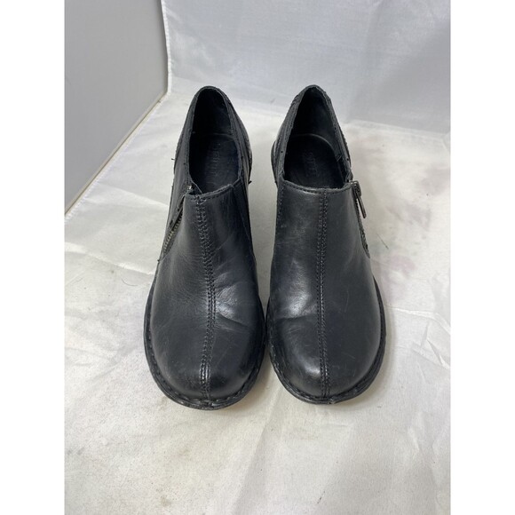 Women's BORN Black Leather Booties Mules Heels Clogs Zipper Sz 6 - Picture 7 of 10